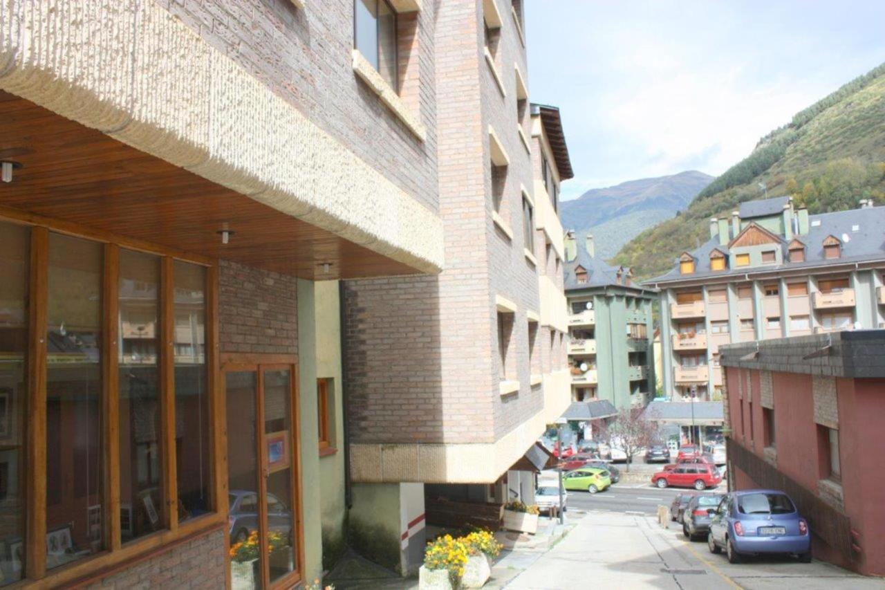 Apartamentos Sapporo III Vielha Exterior foto